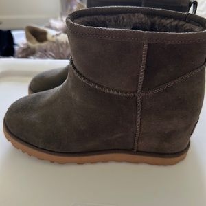 Ugg boots brand new without box